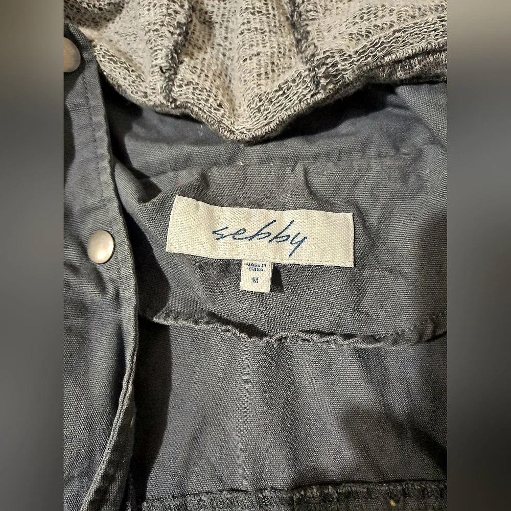 Jacket - Picture 2 of 3